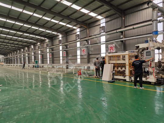 齊工擠塑板生產(chǎn)線優(yōu)勢明顯！