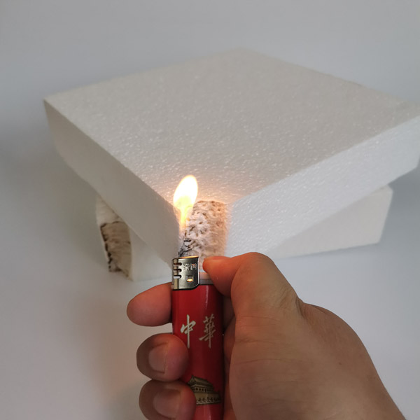 阻燃板是怎么構(gòu)成的?有什么優(yōu)點?